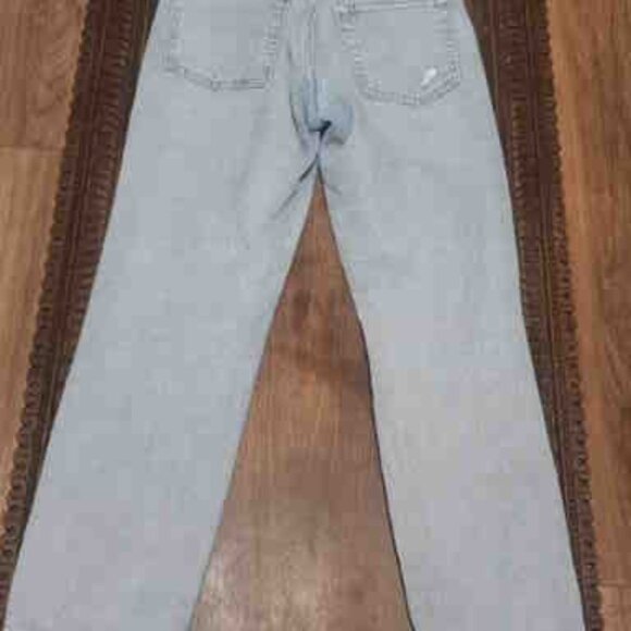 Gap Jeans Women's 4 / 27 Light Wash Cheeky Straight High Rise Distressed - Picture 2 of 4